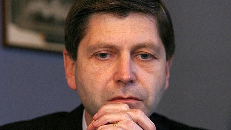 Партия Българска левица номинира бившия премиер Жан Виденов за кандидат-президент