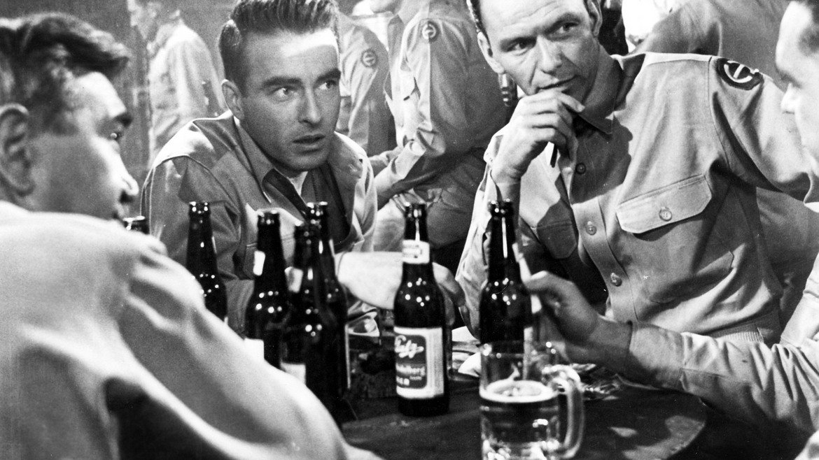 Оттук до вечността / From Here to Eternity - 13 номинации през 1954 г. 

Филмът с Бърт Ланкастър, Монтгомъри Клиф и младия Франк Синатра е една от легендите в историята на Холивуд. Създаден по романа на Джеймс Джоунс, "Оттук до вечността" разказва за съдбата на трима войници, преживели бомбардировката на Пърл Харбър през 1941 г. 

Академията го възнаграждава с 8 от 13-те номинации, включително за най-добър филм и най-добра поддържаща роля за Синатра.