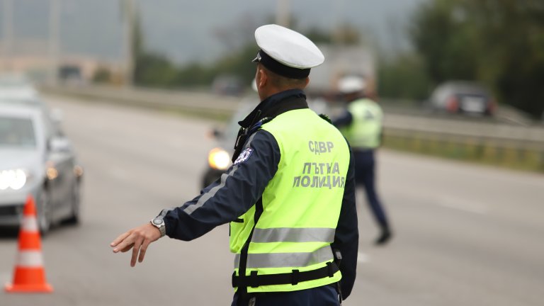 Акцията на "Пътна полиция" ще продължи до 2 януари