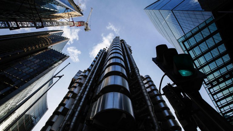 Сградата на Lloyd's в Лондон беше продадена на китайски инвеститор през 2013 г. за 260 милиона паунда