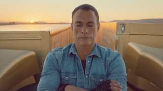 Страхотна реклама на Volvo с Жан-Клод Ван Дам