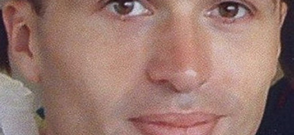 Шпионин се затворил в чанта и умрял...случайно