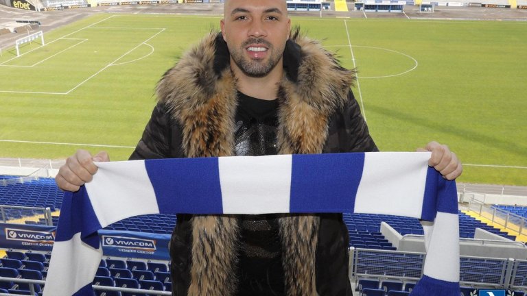 Въпросното решение, набиращо популярност като Поправката "Ники Ми", не може да се приеме като друго освен като бащино рамо за резервния вратар на Левски.