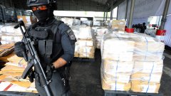 Евтин, по-чист и по-достъпен - кокаинът залива Франция