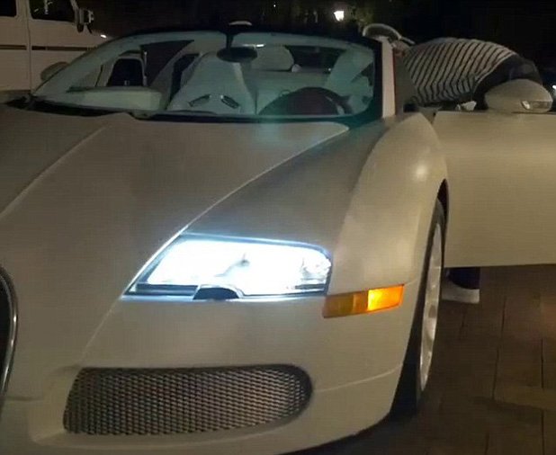 Мейуедър пръсна 3 млн. долара за трето Bugatti Veyron