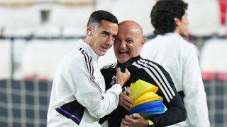 Антонио Пинтус е симпатичен и приветлив, но не проявява милост към футболистите в тренировките