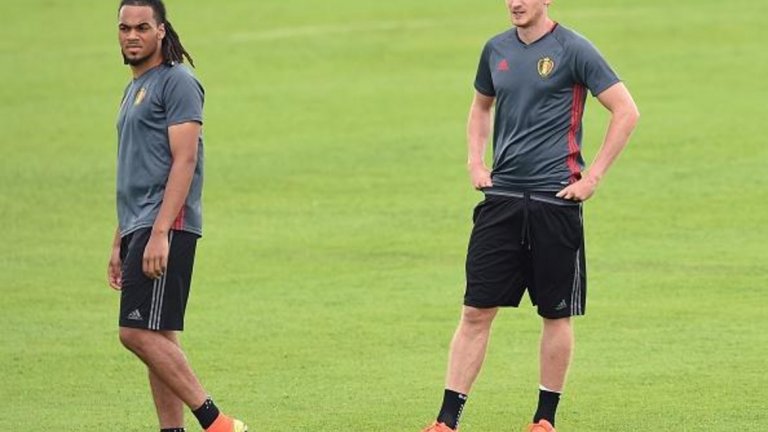 Джейсън Денайер (Лион, 9.9 млн.)
Мачове като титуляр за Сити: 0
Белгийският защитник се представи обещаващо в няколко различни тима - освен в юношеските формации на Сити, той впечатли и в Селтик по време на наема си, когато игра рамо до рамо с Върджил ван Дайк. След наеми в Съндърланд и Галатасарай, в крайна сметка Лион го купи.