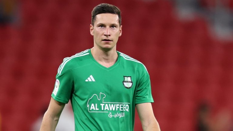 НЕобяснено: Дракслер напусна терена преди края на мача в Катар (видео)