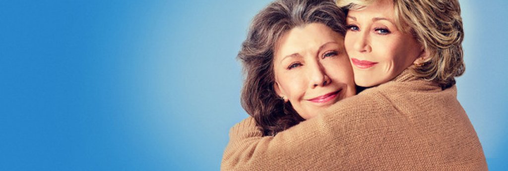 Главна женска роля в комедиен сериал
Прогноза: Лили Томлин, Grace And Frankie
Малко вероятно, но все пак възможно е Джулия Луис-Драйфус да получи наградата отново за ролята си във Veep. Но това може и да се окаже годината на комедията Grace And Frankie по Netflix, и Лили Томлин най-после да отнесе трофея. Сега, с два много забавни сезона, и вече една номинация за Томлин от миналата година, актрисата напълно заслужава да победи заради изпълнението си на ексцентричната Франки, която си партнира с Грейс (Джейн Фонда, която изненадващо е пропусната в списъка с номинациите и тази година).