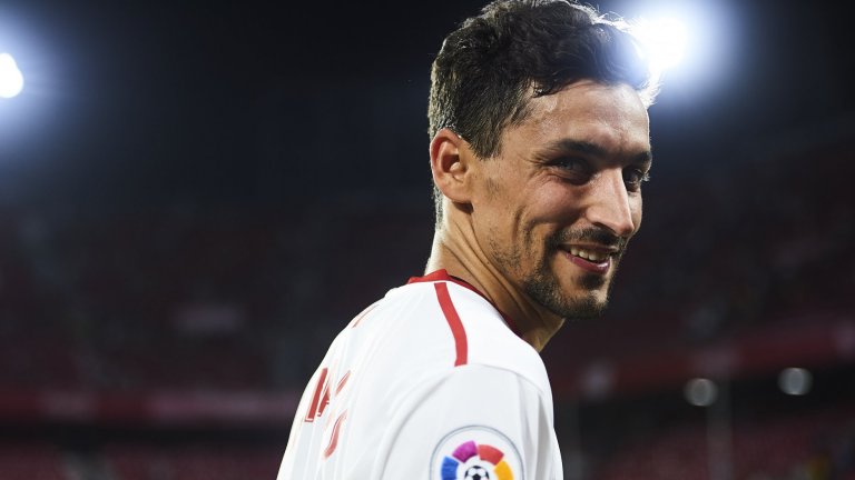 Фурията с циганска кръв - как Хесус Навас пребори паник атаките и покори света, за да се върне в Севиля и да кръстят стадион на него