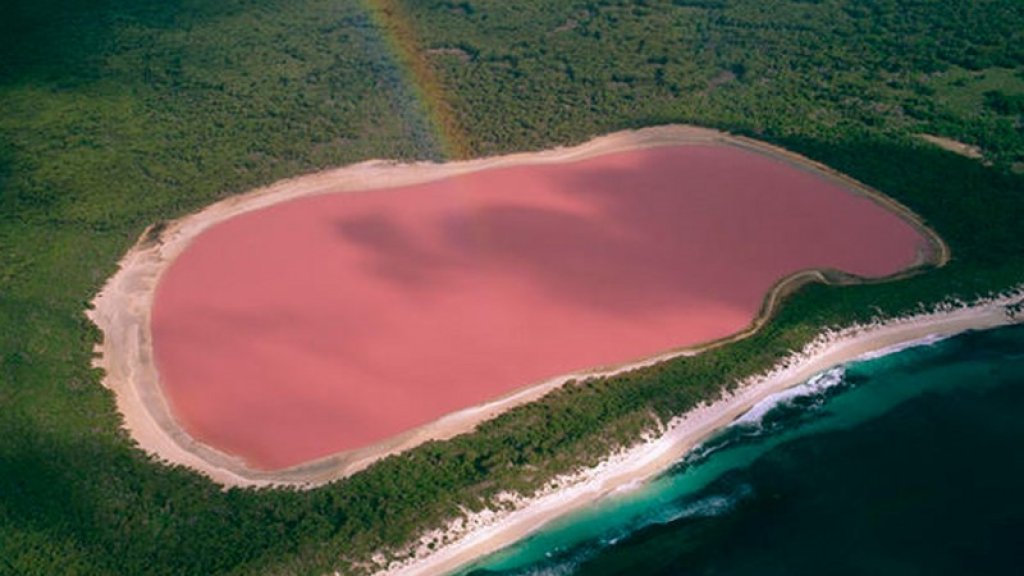 Lago-Hillier