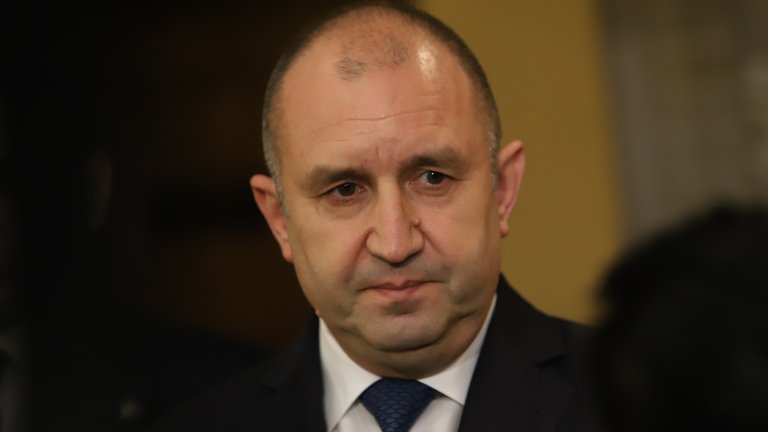 Президентът Румен Радев поиска премиерът Кирил Петков да се аргументира