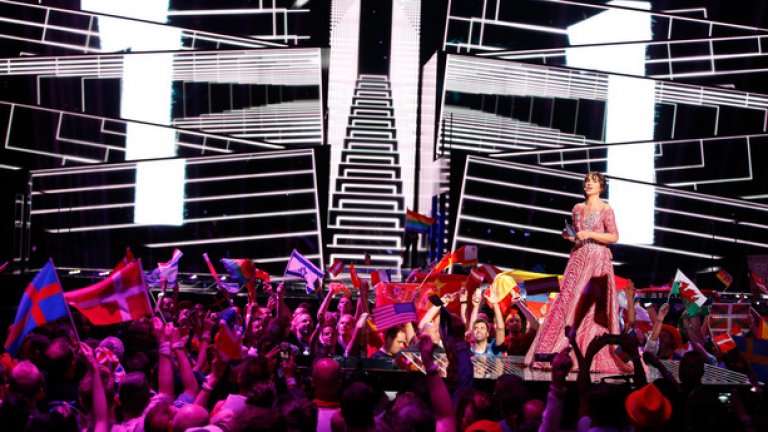 Финалът се проведе при огромен интерес