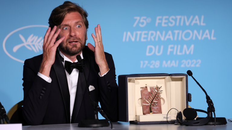 Това е втората Златна палма за режисьора Рубен Йостлунд