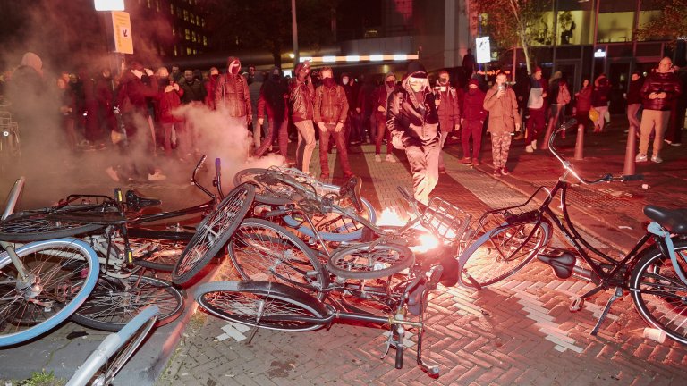 Той влезе в сила днес