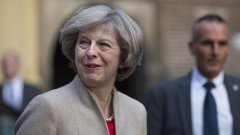 Мей може да се лиши от Борис Джонсън като външен министър