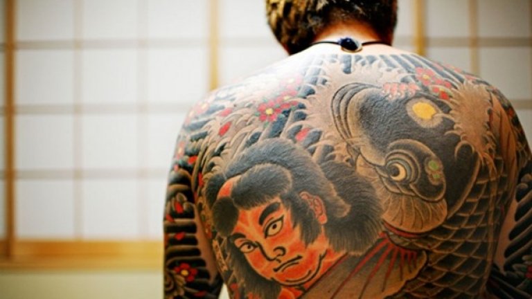 Истинска японска мафиотска татуйровка