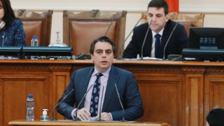 Преди това правителството ще проведе разяснителна кампания