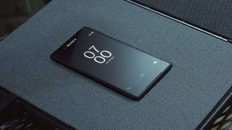 Без да влиза в кадър в "Спектър", Xperia Z5 стана телефонът на Бонд