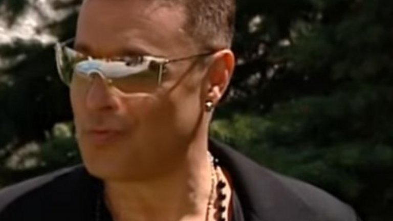 Георги Христов 
Къде: София, зала "Арена Армеец"
Кога: 23 април
Какво: поп/диско/латино