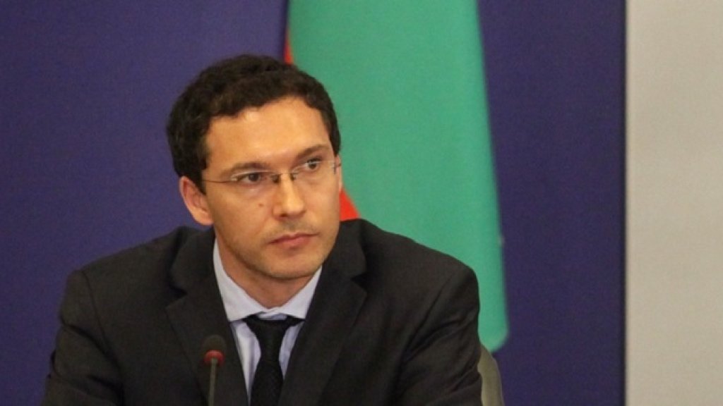 daniel mitov