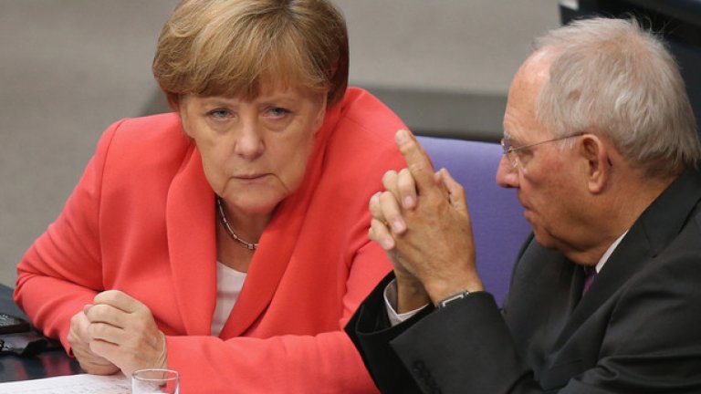 Ангела Меркел срещна сериозна вътрешна опозиция в ХДС срещу споразумението за трети финансов план на Гърция