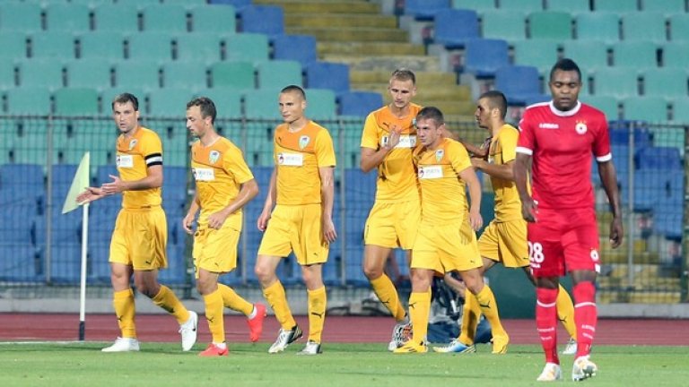 Най-ниските точки бяха отпадането от Зимбру в евротурнирите, и от Монтана за купата миналата есен.