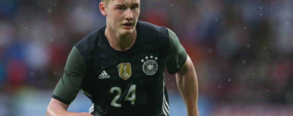 Юлиян Бранд, Германия (Леверкузен)
Талантливо крило с 10 гола през миналия сезон. Беше близо до това да попадне в състава на Германия за Евро 2016.