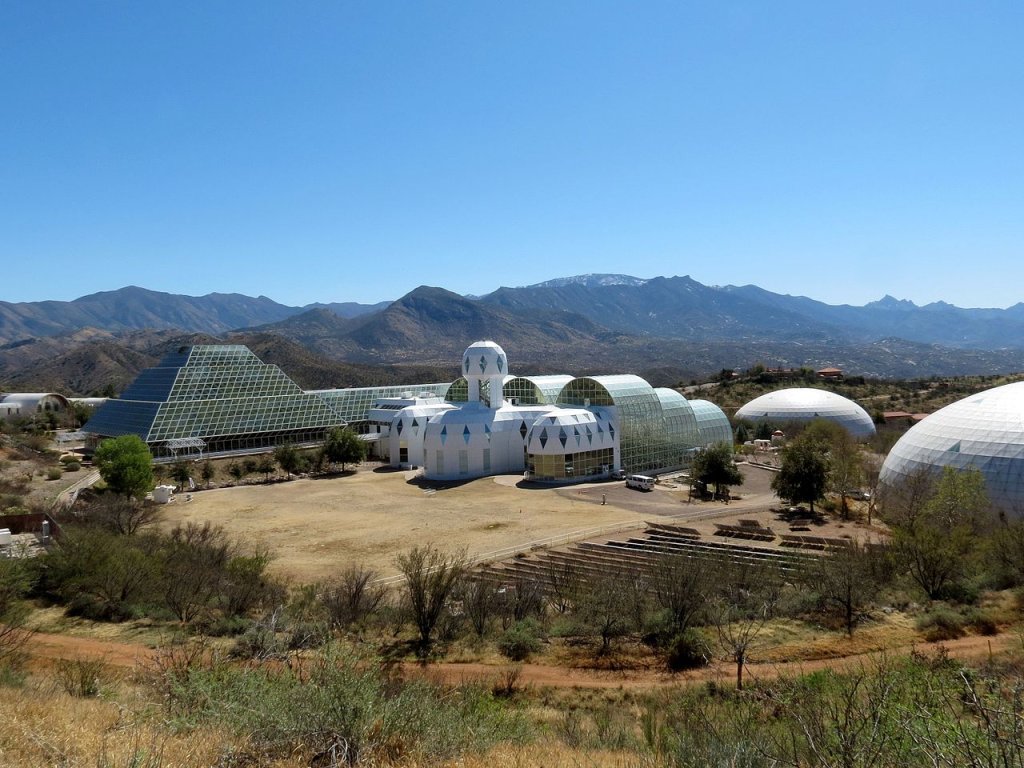 Biosphere_2_Campus_-_Flickr_-_treegrow_(7)