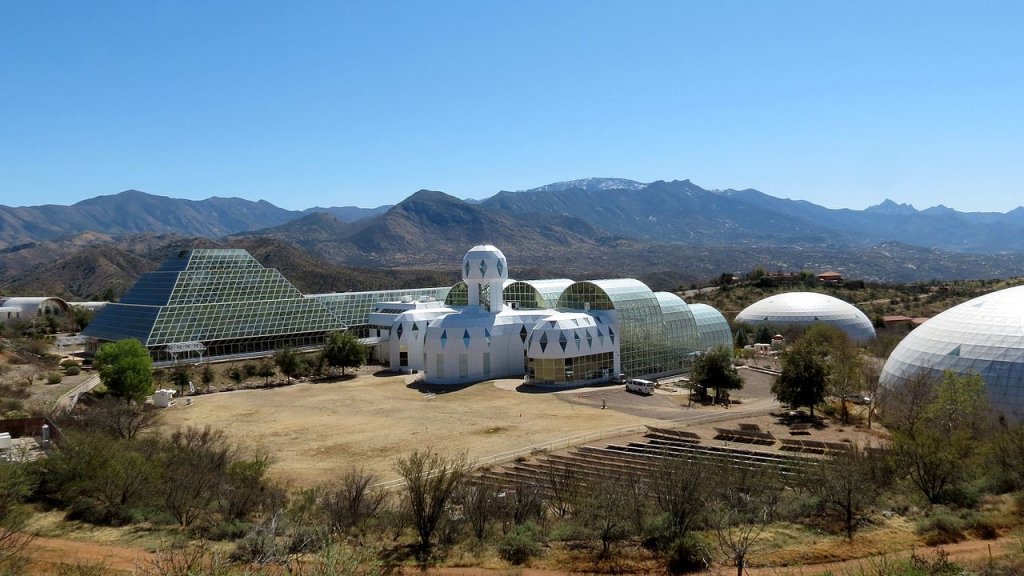 Biosphere_2_Campus_-_Flickr_-_treegrow_(7)