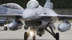 Букурещ вече направи първи стъпки за придобиване и на изтребители F-35