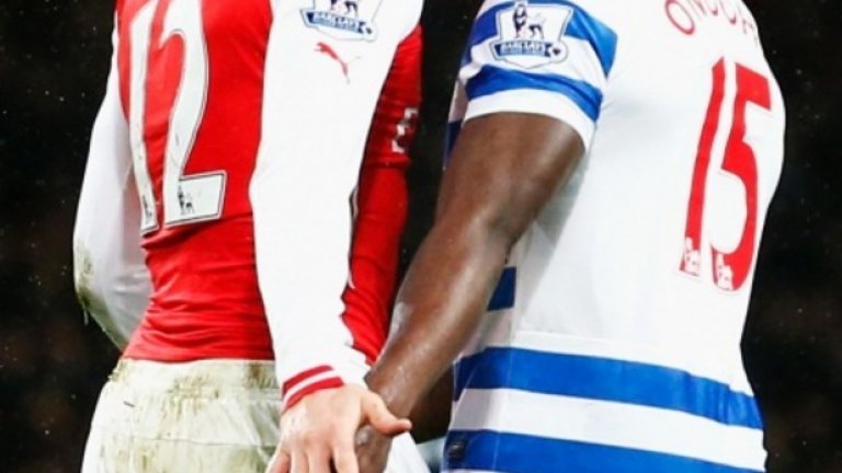 Ударът на Жиру ще му донесе най-малко три мача наказание. Да удариш съперник на 2 метра от съдията не е най-умното нещо, което можеш да си пожелаеш да сториш за Коледа.