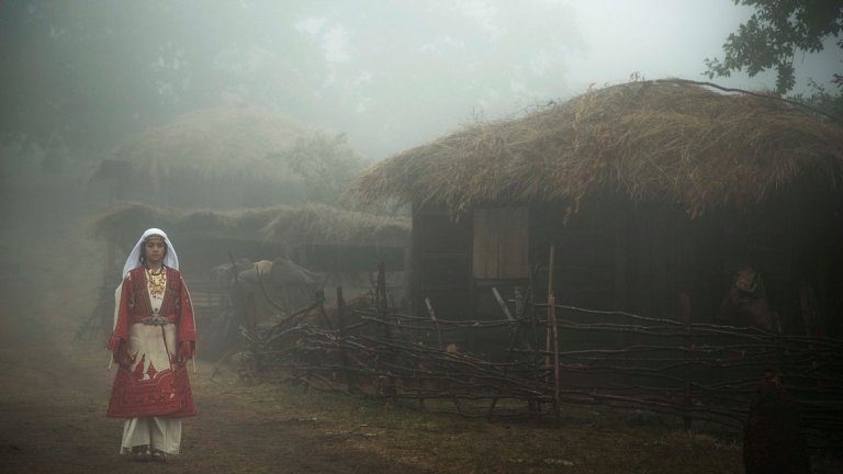 В образа на малката Румена влиза 11-годишната дъщеря на режисьорката - Ники Амрита Николай
