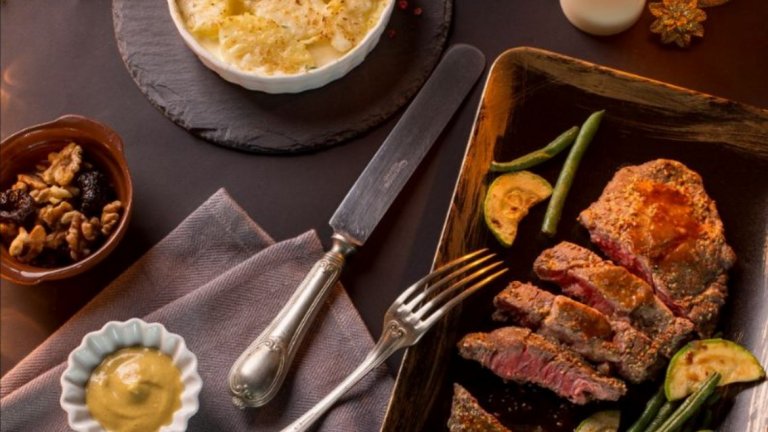 Премиум селекцията включва над 90 продукта от 16 страни, като компанията поставя специален фокус на тези с български произход.