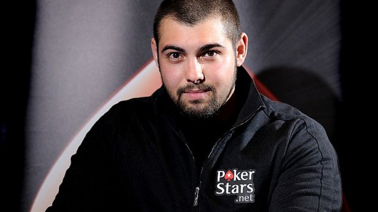 Нашият покер блогър вече е част от професионалния отбор на най-голямата онлайн зала в света