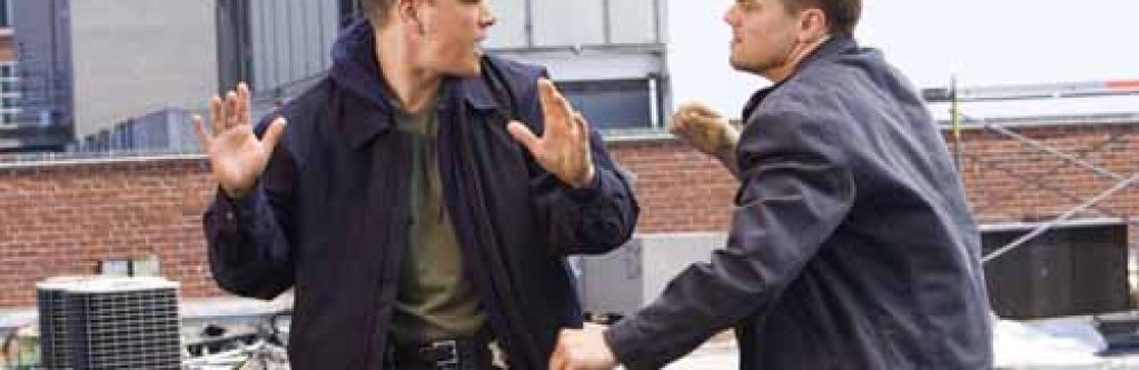 Сцената с асансьора и репликата I`m killing you в The Departed е една от най-добрите в гангстерския екшън на Скорсезе. Мат Деймън срещу Леонардо Ди Каприо: сблъсъкът е епичен