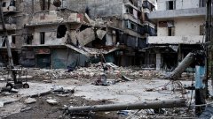 Според местни жители, това са най-тежките боеве от началото на петгодишната гражданска война. Около 2 милиона души в Алепо са останали без питейна вода.