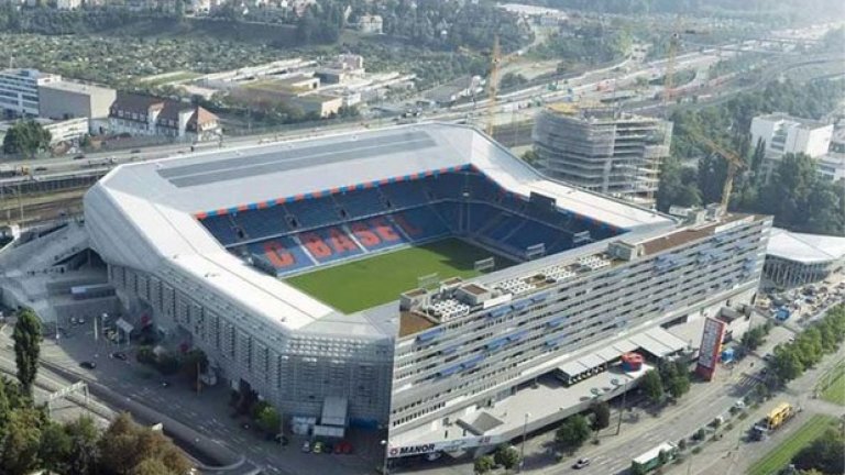 1. Мачът на стадион "Санкт Якоб Парк" в Базел ще бъде ръководен от шведа Йонас Ериксон. Срещата започва в 21:45 ч. наше време и ще бъде предавана пряко по БНТ1.