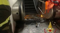 Инцидентът стана на ескалатор в метрото във Вечния град на спирка "Република".