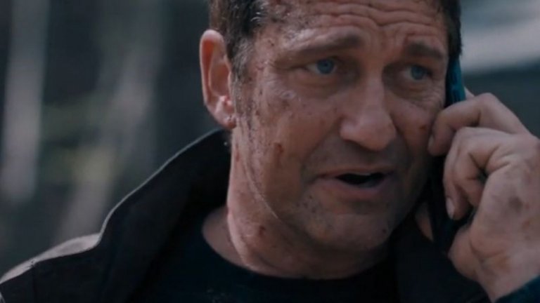 Angel Has Fallen
Премиера на: 23 август
Разни неща отново ще рухват, а Джерард Бътлър пак ще е там. След Olympus Has Fallen (2013) и London Has Fallen (2016) е време за трети екшън-трилър с неговия герой - агента от "Сикрет сървис" Майк Банинг. Тук той е обвинен в опит за убийството на американския президент (Морган Фрийман) и трябва да бяга от собствените си колеги и от ФБР, докато търси кои са истинските извършители.
Предишните филми може и да бяха доста слаби, но все пак успяха да изкарат по няколко милиона долара. Angel Has Fallen може би ще направи същото, но с оглед на това, че е последното продължение преди септември, има риск публиката да не му обърне достатъчно внимание и лятото на 2019 г. да завърши за продълженията така, както започна - разочароващо.