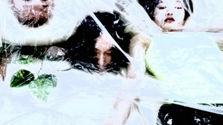 През септември основаната в Пловдив GAYA DANCE COMPANY ще представи спектакъла CAGED - мултидисциплинарна международна колаборация, в която се сливат съвременен танц, музика и куклен театър.