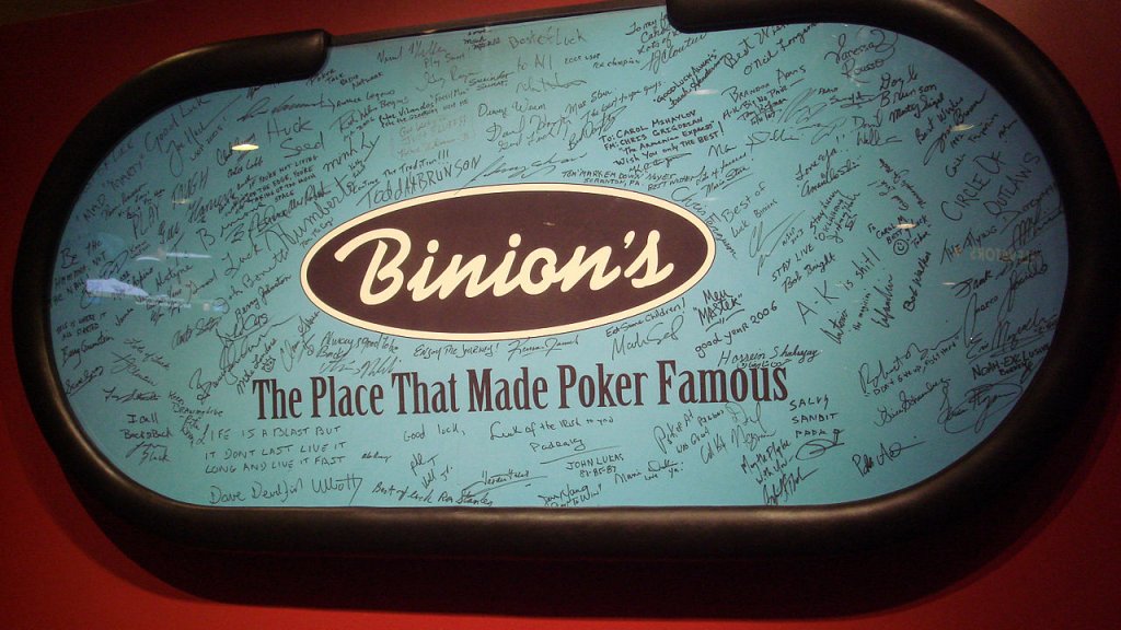 1280px-20080404-Vegas-Binionstable-WSOP