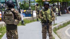 Войниците на двете ядрени сили вече пет дни разменят престрелки