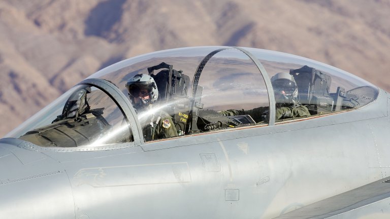 Спасителната операция включа десетки командоси