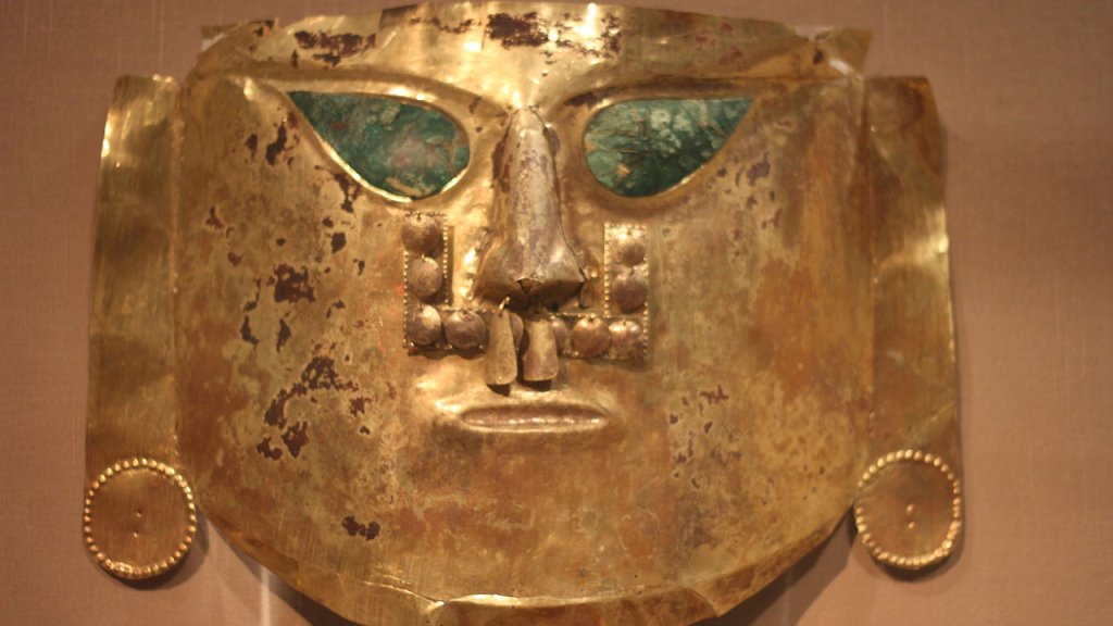 1280px-Ceremonial_Mask_(peru,_North_Coast,_La_Leche_Valley,_A.D._900-1100)
