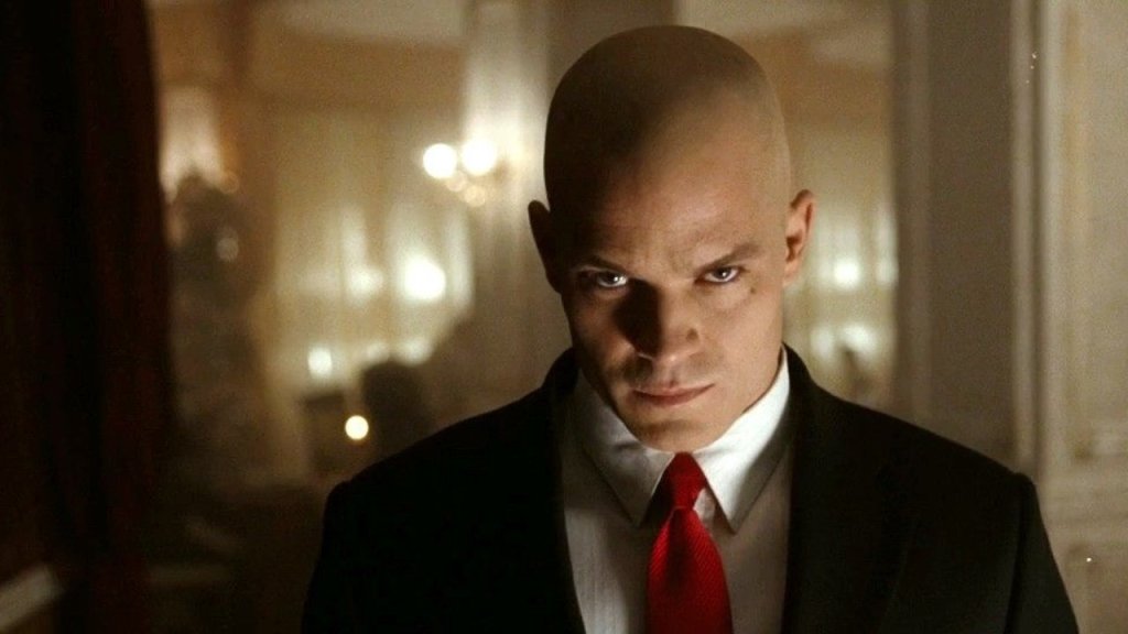 "Hitman" 
Който от нас го е гледал, никога няма да забрави как Агент 47 застреля един човек от камбанарията на храм-паметника „Свети Александър Невски”!