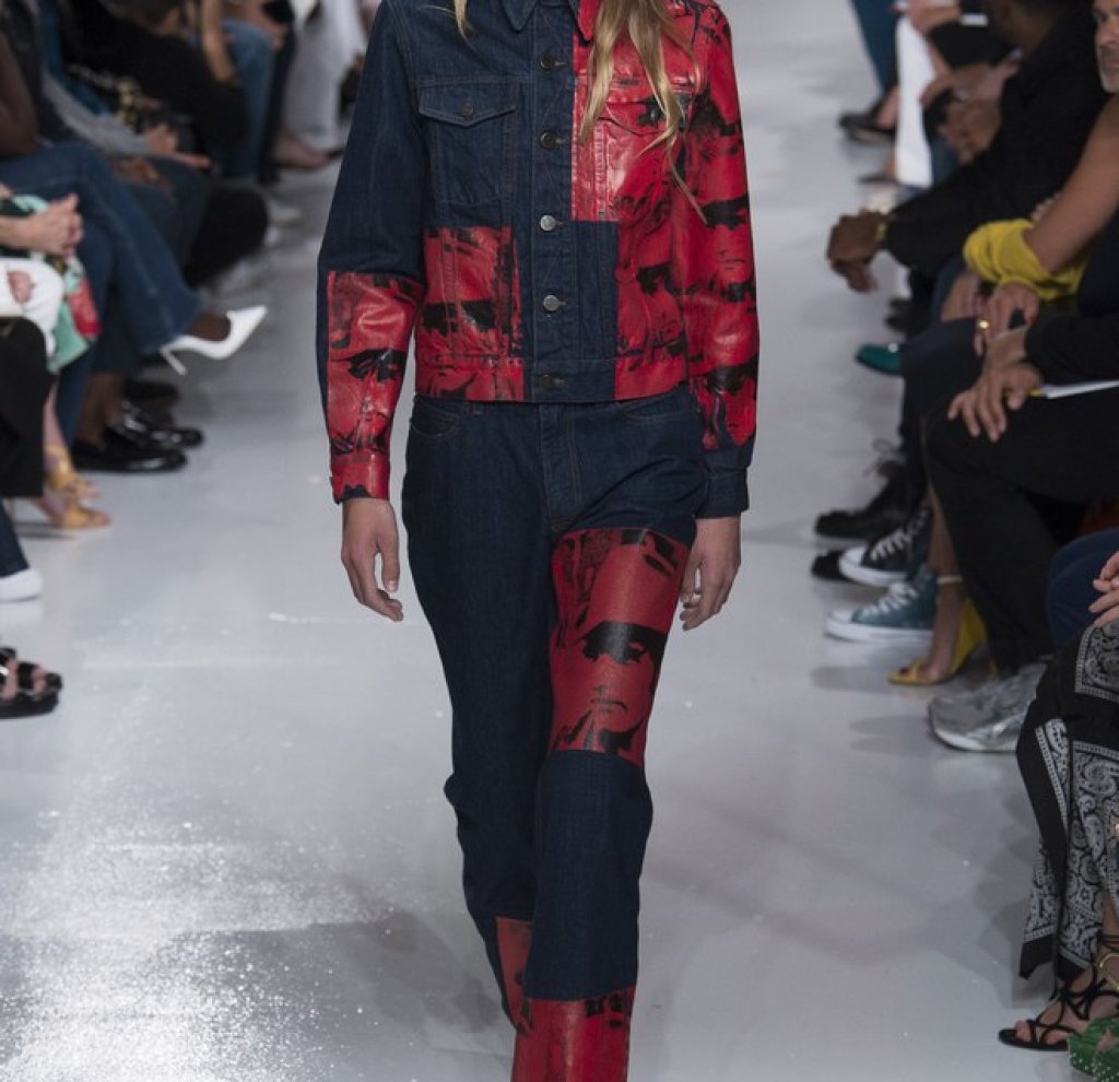 Calvin Klein x the Andy Warhol Foundation
Тази колаборация ще продължи поне до 2020 г., през което време Calvin Klein ще имат огромен достъп до арт архива с творчеството на Andy Warhol.