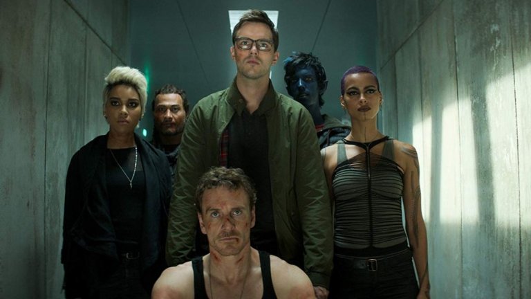 X-Men
Правата за филмиране на мутантите се завръщат обратно в Marvel и нещо невъзможно до момента - Avengers с X-Men в него, става реална възможност. Но да не бързаме толкова. За момента се знае само, че ни очаква X-Men: Dark Phoenix, след което съдбата на франчайза е мъглива. Има слухове, че е възможно хорър филмът The New Mutants за пореден път да бъде отложен и вместо да се появи по кината през август т.г. да бъде "запазен" за новата стрийминг услуга Disney+.
Двата големи въпроса сега са кога мутантите ще бъдат вкарани в MCU (филмовата вселена на Marvel) и дали това ще стане чрез рестарт на поредицата с нови актьори.