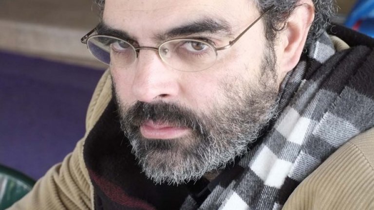 "Пътуване до Индия" от Гонсало М. Тавареш.