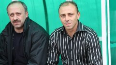 Наставникът на Берое Илиян Илиев (вдясно) е едно от желаните имена на "Герена"